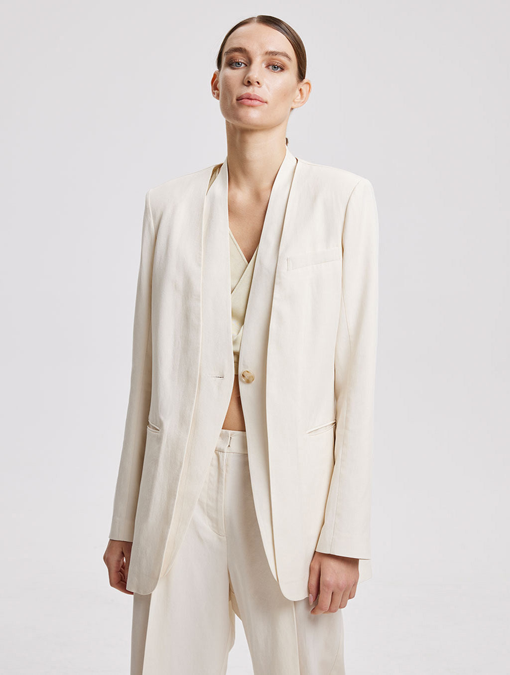 EightONE Pure Linen Blazer